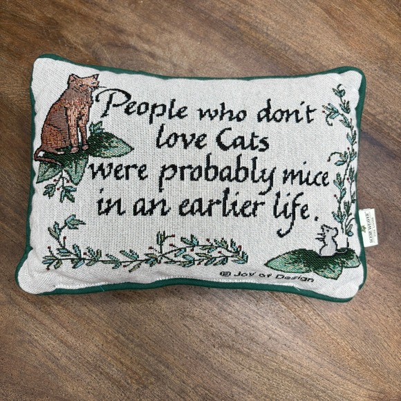 Vintage Decorative Cat Pillow Needlepoint Scene Weaver Gift Home Decor Funny USA - Picture 1 of 9